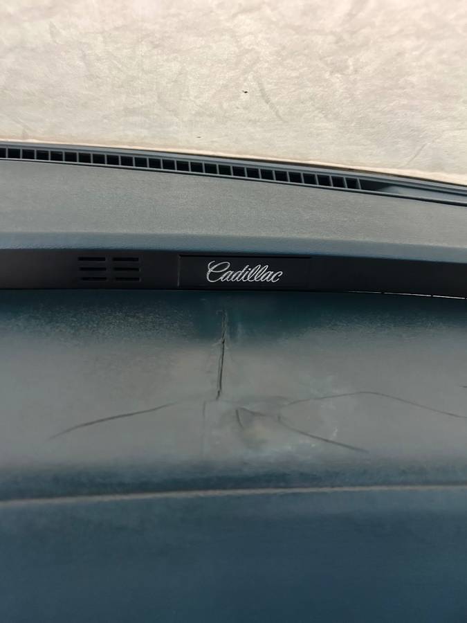 Cadillac-Sedan-deville-1975-blue-22