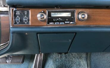 Cadillac-Sedan-deville-1975-blue-5