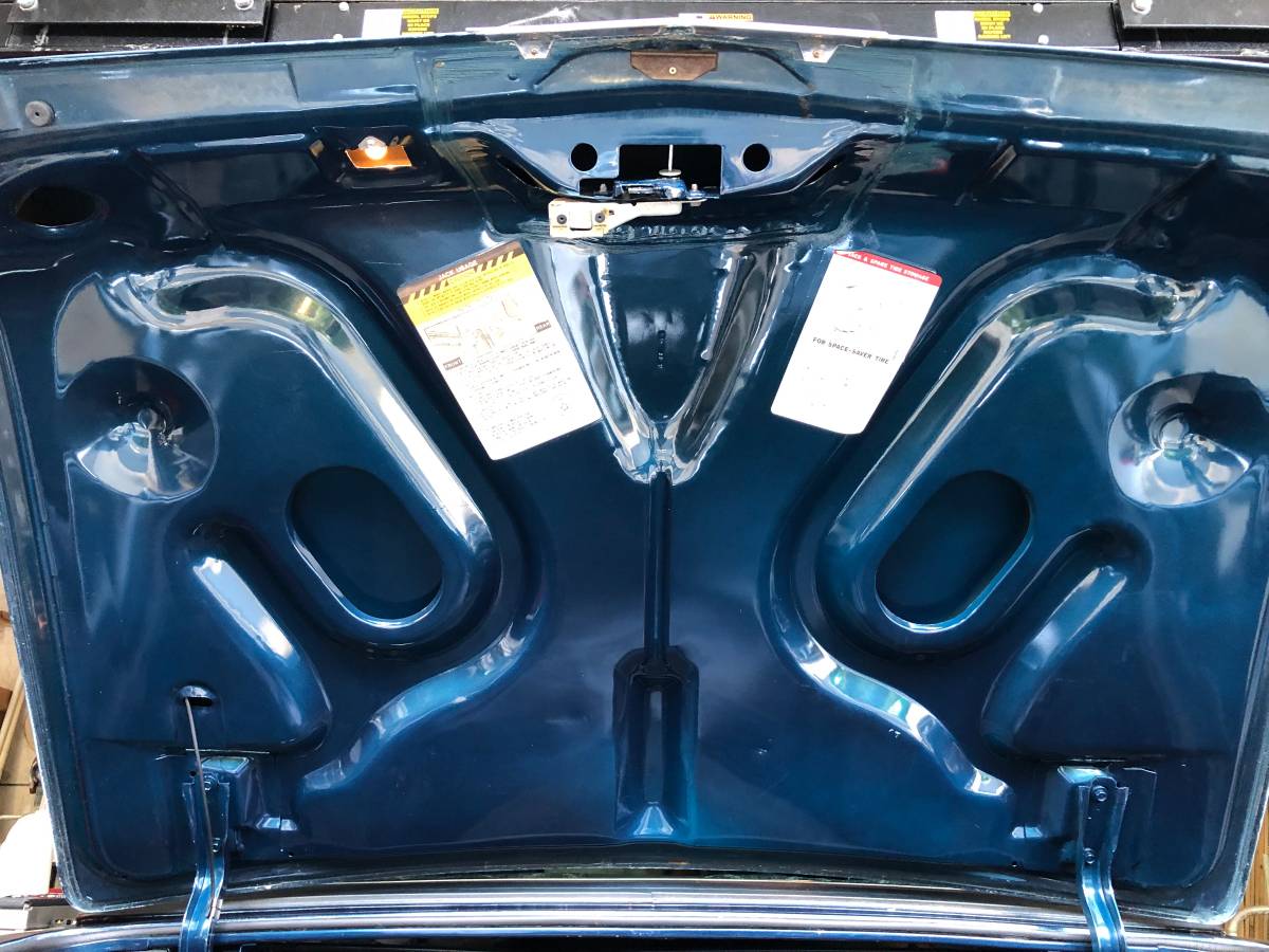 Cadillac-Sedan-deville-1975-blue-7