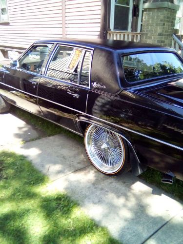 Cadillac-Sedan-deville-1978-Black-1