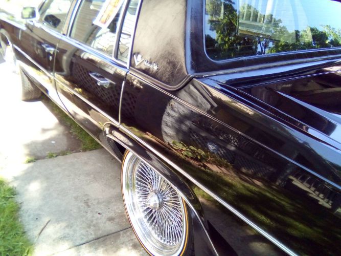 Cadillac-Sedan-deville-1978-Black-3