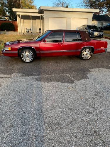 Cadillac-Sedan-deville-1992-Red-Red