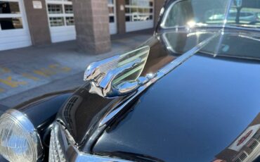 Cadillac-Series-60-opera-coupe-1937-black-11