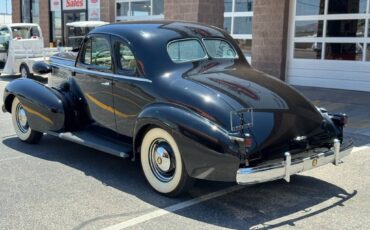 Cadillac-Series-60-opera-coupe-1937-black-5