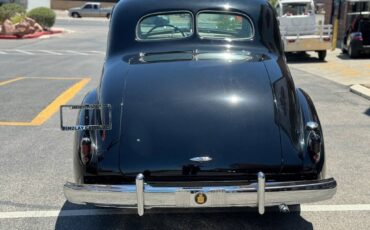 Cadillac-Series-60-opera-coupe-1937-black-6