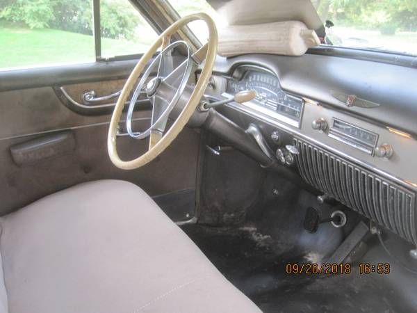 Cadillac-Series-61-1950-Black-Beige-12