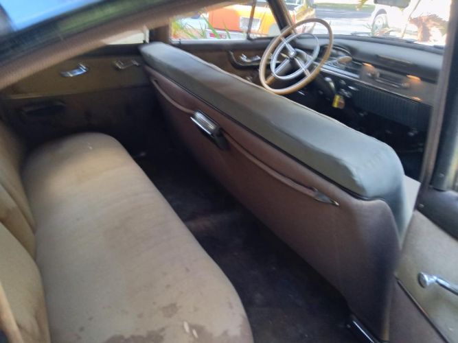 Cadillac-Series-61-1950-Black-Beige-14