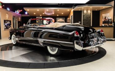 Cadillac-Series-62-1949-Convertible-17