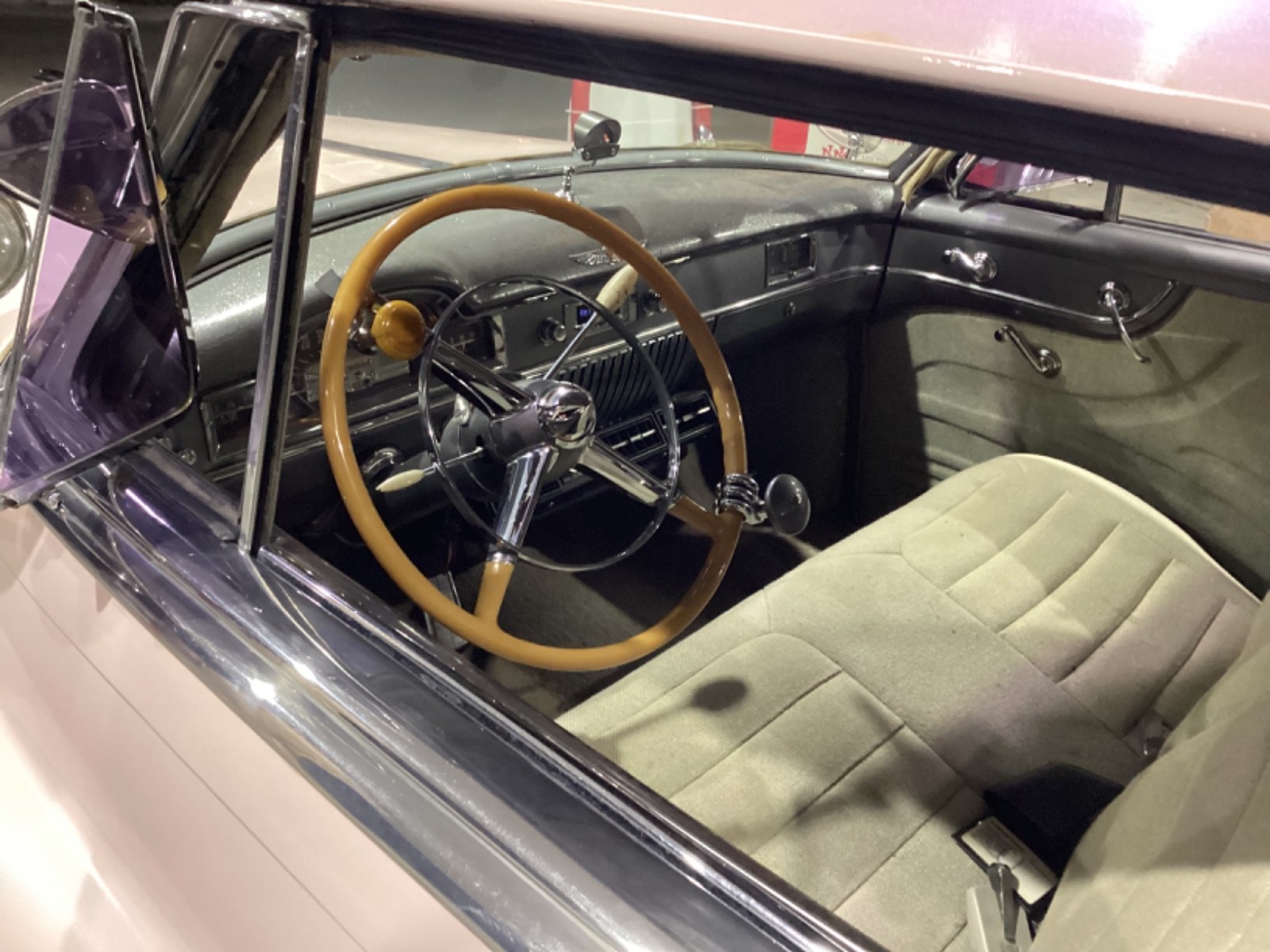Cadillac-Series-62-1950-Coupe-3