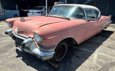 Cadillac-Series-62-1957-1