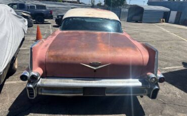 Cadillac-Series-62-1957-5