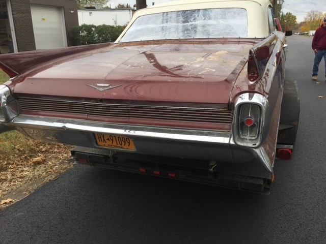 Cadillac-Series-62-1962-Convertible-8