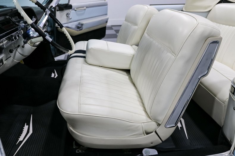 Cadillac-Series-62-1964-BLUE-White-20