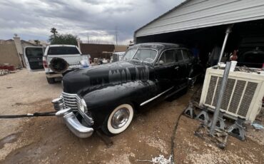 Cadillac-Series-63-1942-Sedan-2