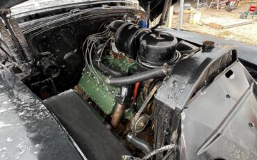 Cadillac-Series-63-1942-Sedan-7
