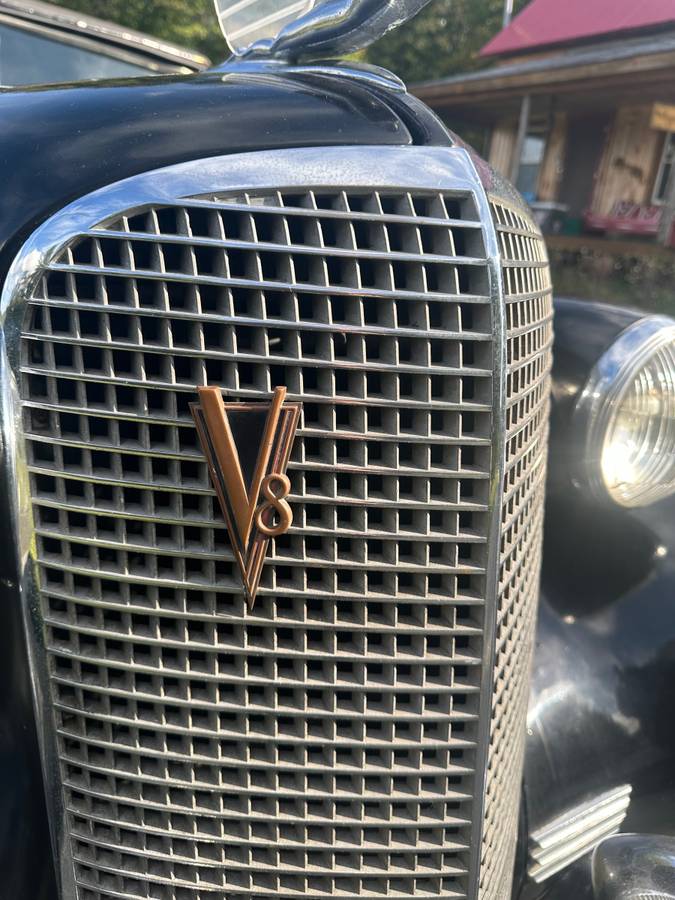 Cadillac-Series-75-fleetwood-limousine-1937-black-1
