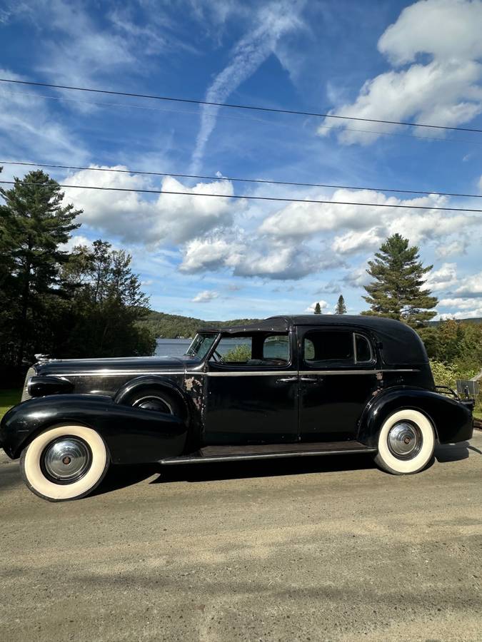 Cadillac-Series-75-fleetwood-limousine-1937-black-12