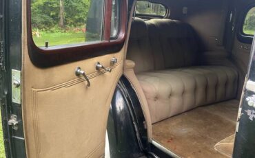 Cadillac-Series-75-fleetwood-limousine-1937-black-7