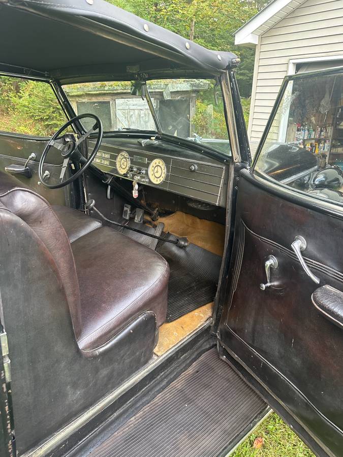 Cadillac-Series-75-fleetwood-limousine-1937-black-8