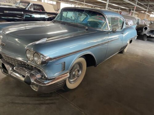 Cadillac-Seville-1958-3