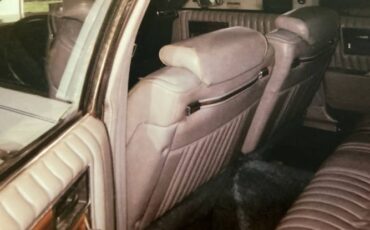 Cadillac-Seville-1976-White-2