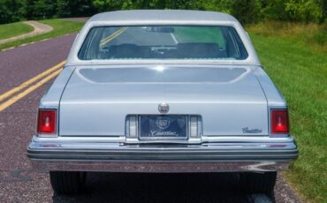 Cadillac-Seville-1977-5
