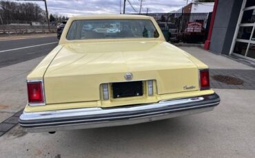 Cadillac-Seville-1977-Naples-Yellow-Yellow-Leather-10