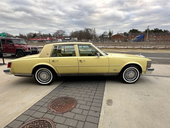 Cadillac-Seville-1977-Naples-Yellow-Yellow-Leather-12
