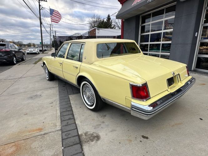 Cadillac-Seville-1977-Naples-Yellow-Yellow-Leather-19