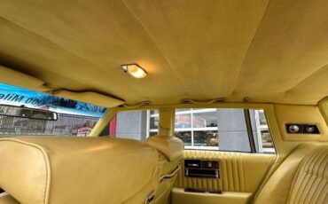Cadillac-Seville-1977-Naples-Yellow-Yellow-Leather-32