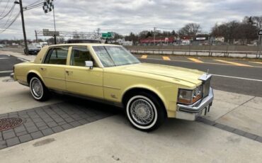 Cadillac-Seville-1977-Naples-Yellow-Yellow-Leather-35