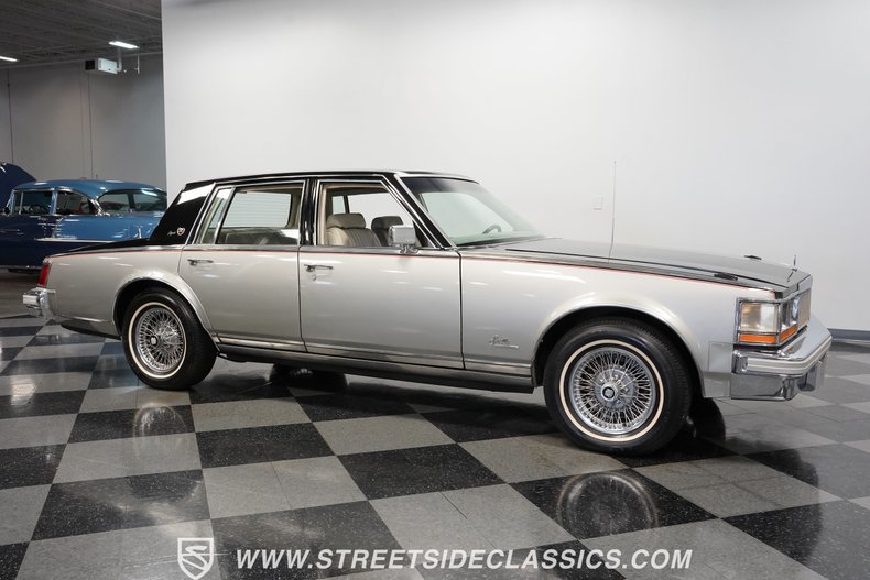 Cadillac-Seville-1978-Black-Gray-13