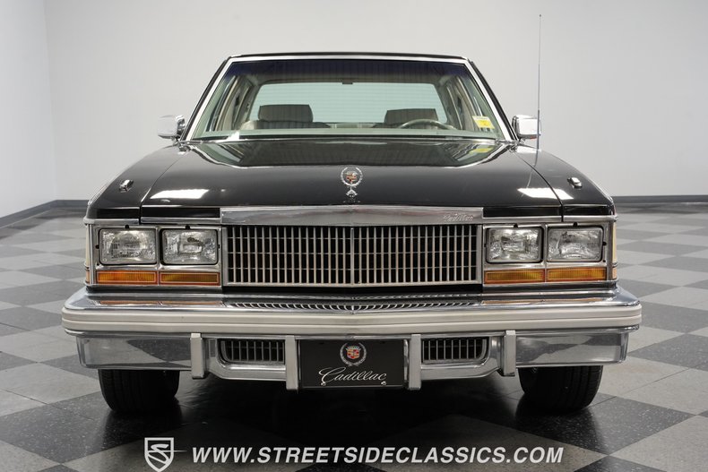 Cadillac-Seville-1978-Black-Gray-15