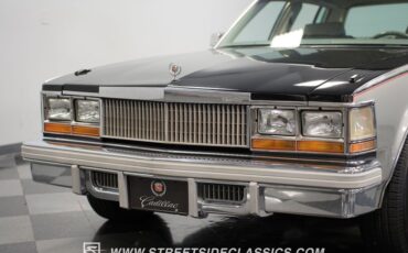 Cadillac-Seville-1978-Black-Gray-17