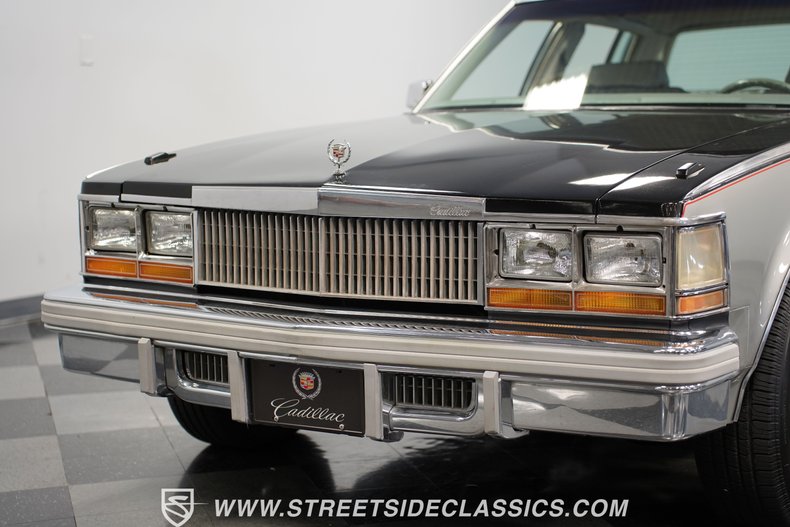 Cadillac-Seville-1978-Black-Gray-17