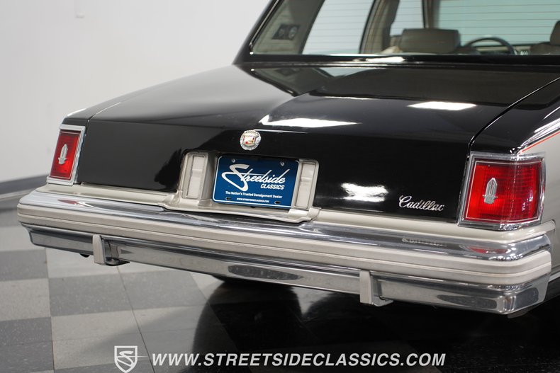 Cadillac-Seville-1978-Black-Gray-24