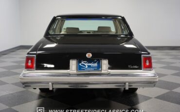 Cadillac-Seville-1978-Black-Gray-29