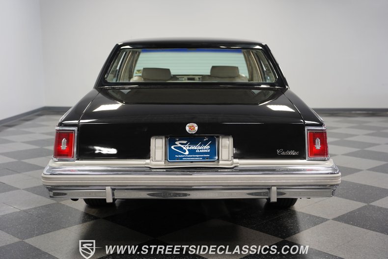 Cadillac-Seville-1978-Black-Gray-29