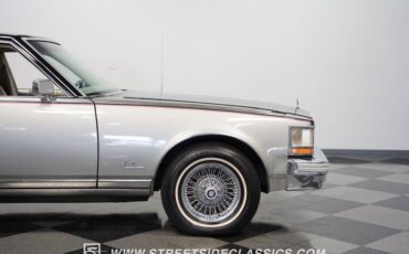 Cadillac-Seville-1978-Black-Gray-33