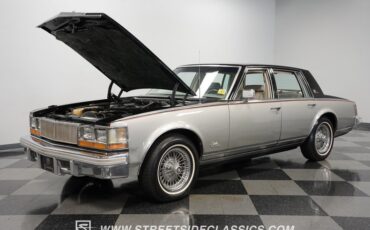 Cadillac-Seville-1978-Black-Gray-34