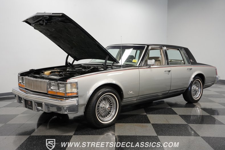 Cadillac-Seville-1978-Black-Gray-34