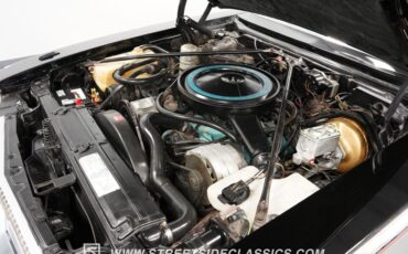 Cadillac-Seville-1978-Black-Gray-35