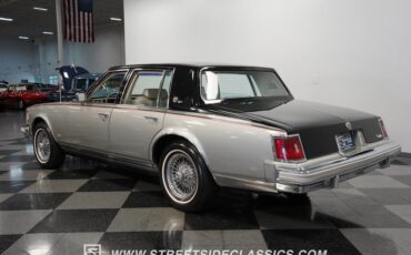 Cadillac-Seville-1978-Black-Gray-7