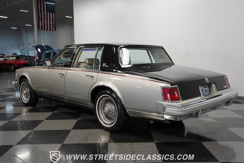 Cadillac-Seville-1978-Black-Gray-7