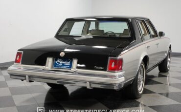 Cadillac-Seville-1978-Black-Gray-9