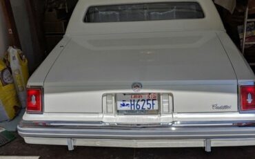 Cadillac-Seville-1978-White-Blue-41