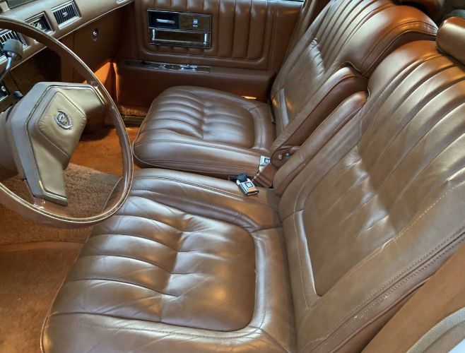 Cadillac-Seville-1979-5