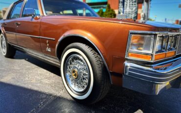 Cadillac-Seville-1979-Medium-Brown-Tan-3