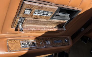 Cadillac-Seville-1979-Medium-Brown-Tan-39