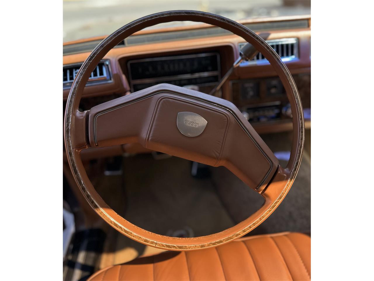 Cadillac-Seville-1979-Medium-Brown-Tan-47